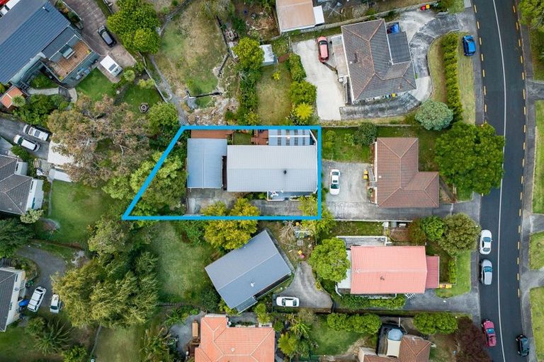 Photo of property in 9 Rehia Road, Massey, Auckland, 0614