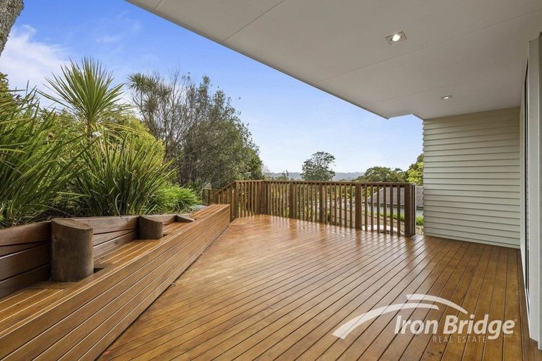 Photo of property in 129g Rangatira Road, Beach Haven, Auckland, 0626