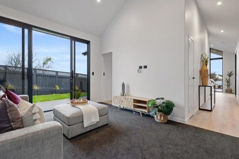Photo of property in 26 Purser Crescent, Flagstaff, Hamilton, 3210