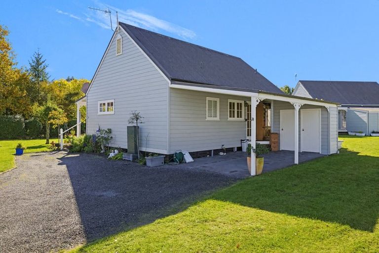 Photo of property in 24/30 Sorrento Drive, Rangatira Park, Taupo, 3330
