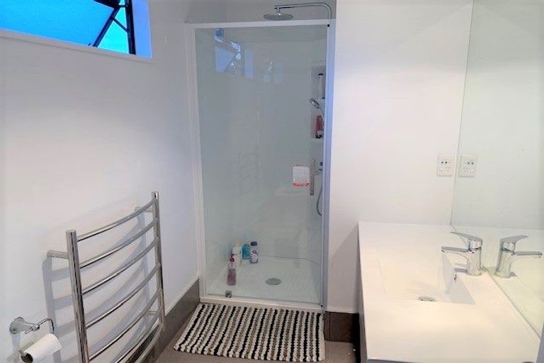 Photo of property in 17b Burke Street, Addington, Christchurch, 8024