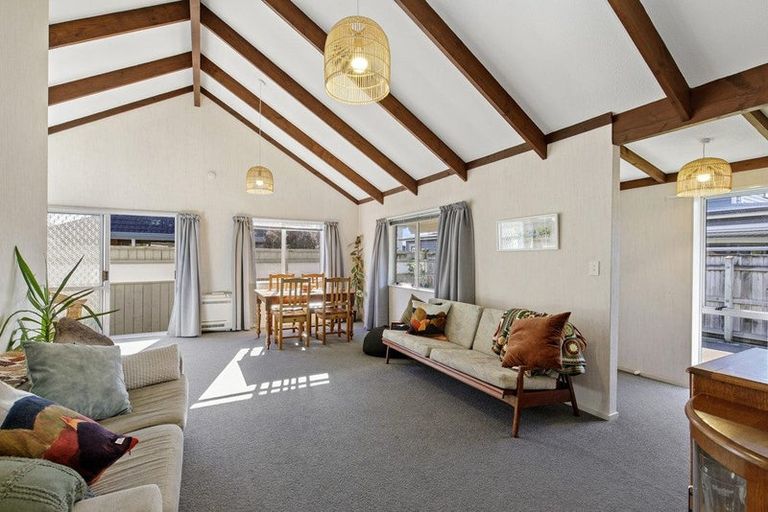 Photo of property in 90a Epuni Street, Epuni, Lower Hutt, 5011