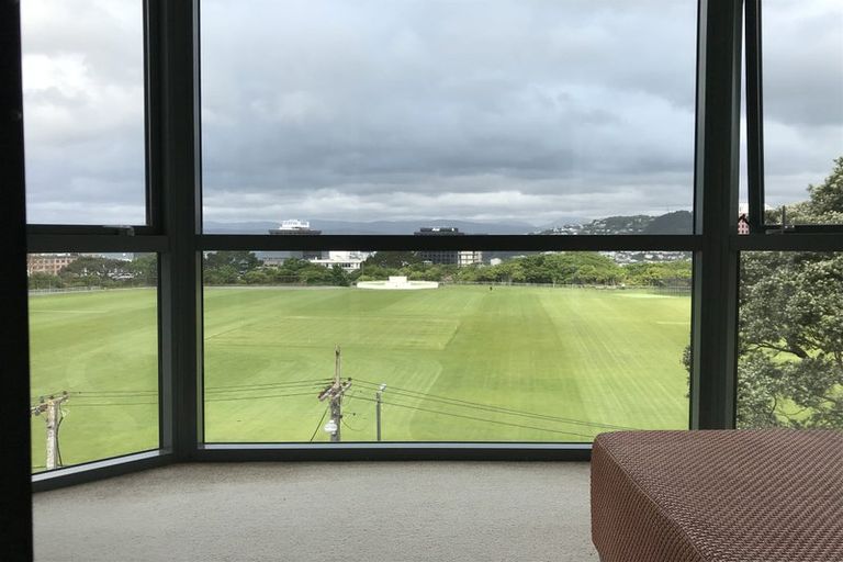 Photo of property in 11/80u Salamanca Road, Kelburn, Wellington, 6012