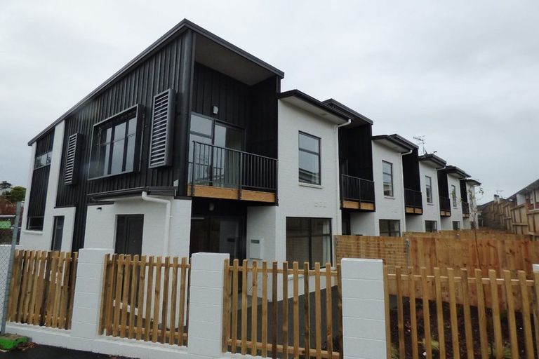 Photo of property in 21u3 Seddon Road, Frankton, Hamilton, 3204