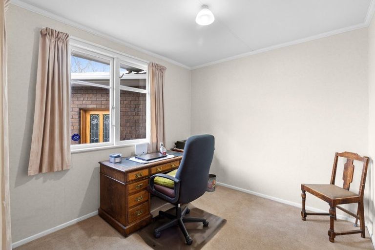 Photo of property in 164 Limbrick Street, Terrace End, Palmerston North, 4410