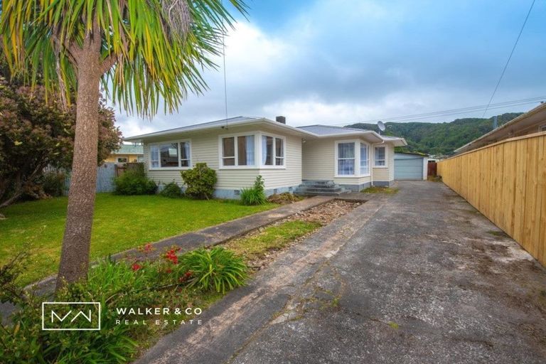 Photo of property in 53 Karamu Crescent, Wainuiomata, Lower Hutt, 5014