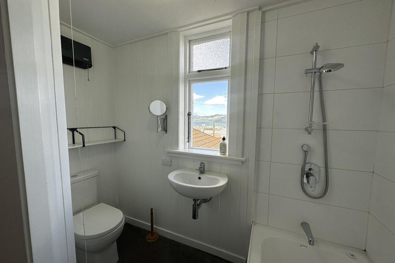 Photo of property in 30 Russell Street, Dunedin Central, Dunedin, 9016