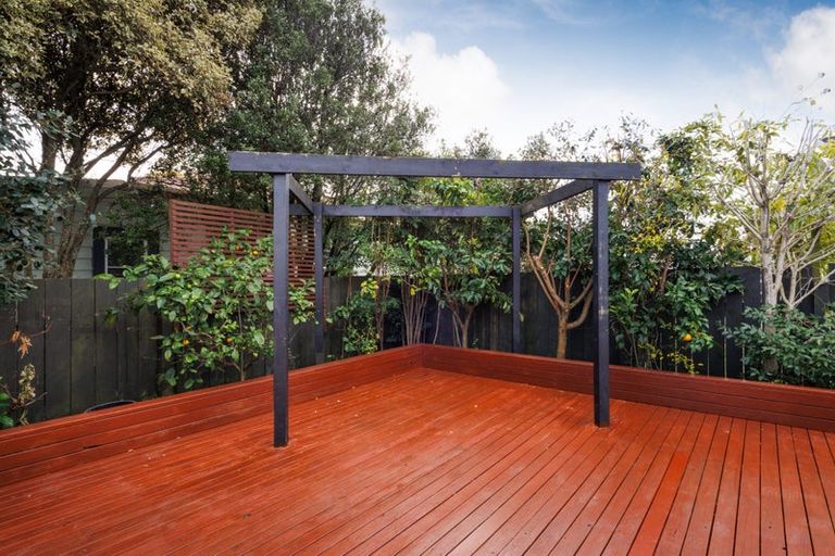Photo of property in 28a Cambridge Street, Milson, Palmerston North, 4414