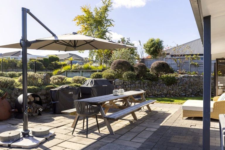 Photo of property in 83 Harvey Street, Waipahihi, Taupo, 3330
