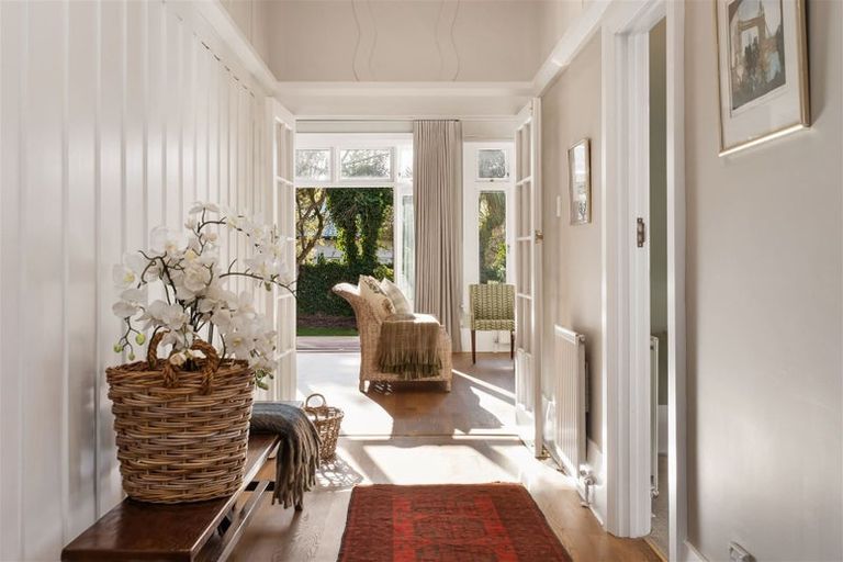 Photo of property in 55 Innes Road, St Albans, Christchurch, 8052