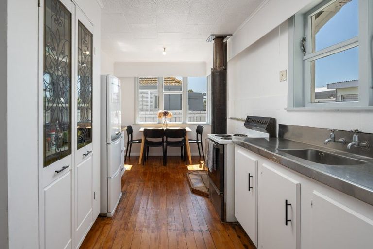 Photo of property in 60 Hutcheson Street, Mayfield, Blenheim, 7201