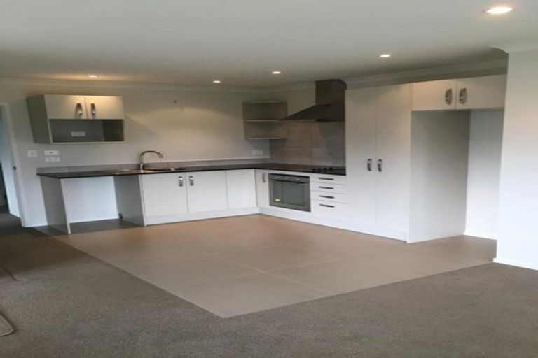 Photo of property in 7 Pohue Avenue, Huapai, Kumeu, 0810