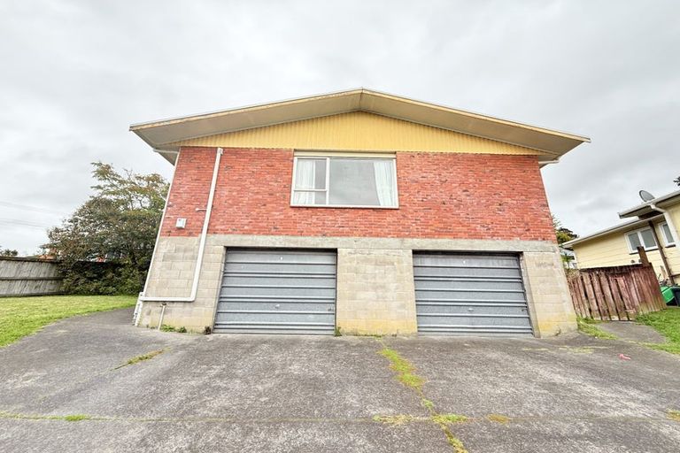 Photo of property in 1/4 Illana Place, Ranui, Auckland, 0612