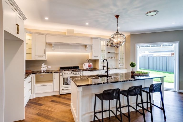 Photo of property in 14 Gee Place, Taradale, Napier, 4112