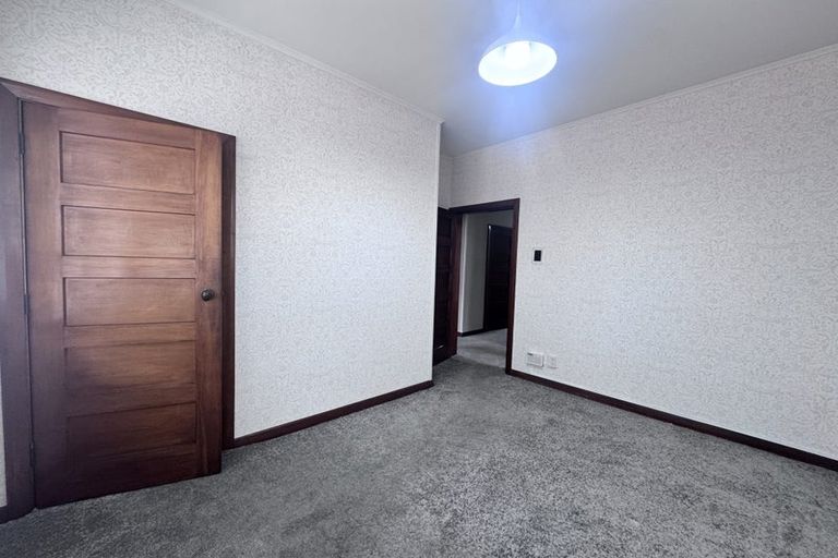 Photo of property in 194 Blenheim Road, Riccarton, Christchurch, 8041