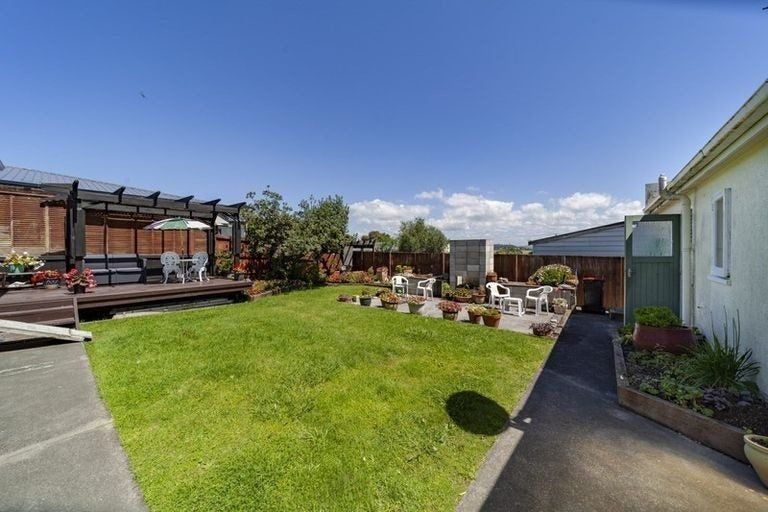 Photo of property in 82 The Esplanade, Westshore, Napier, 4110