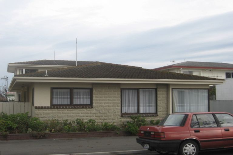 Photo of property in 481 Marine Parade, Napier South, Napier, 4110