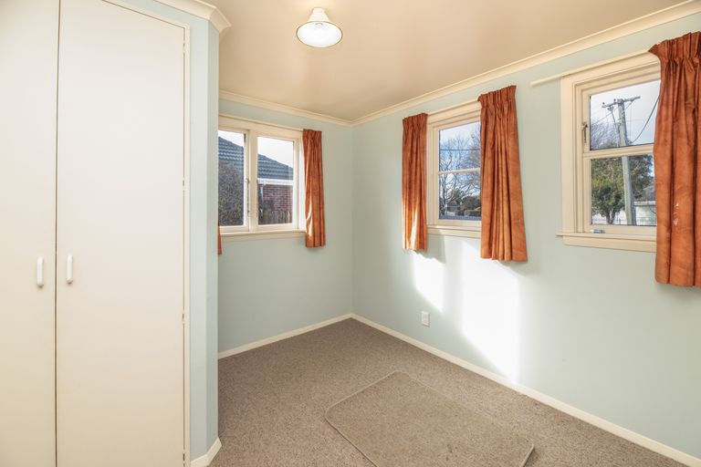 Photo of property in 165 Grahams Road, Burnside, Christchurch, 8053
