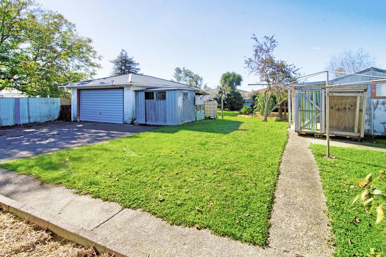 Photo of property in 15 Johnstone Street, Masterton, 5810