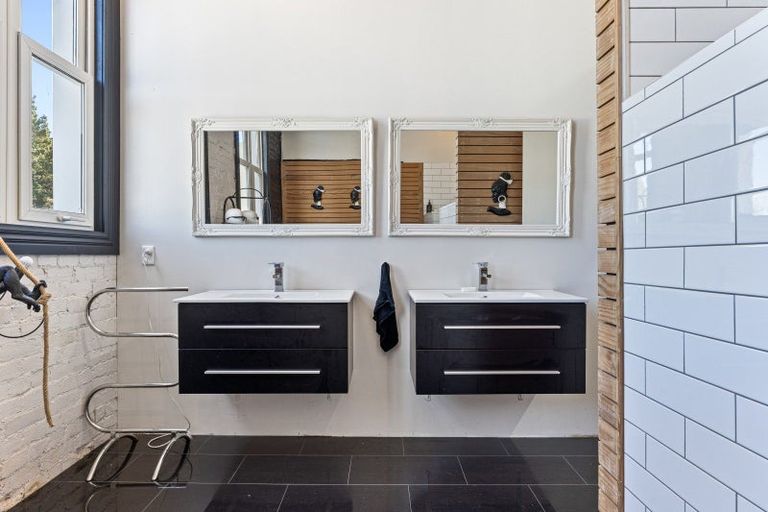 Photo of property in 224 Broadway, Marton, 4710