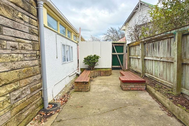 Photo of property in 56 Durie Street, Durie Hill, Wanganui, 4500