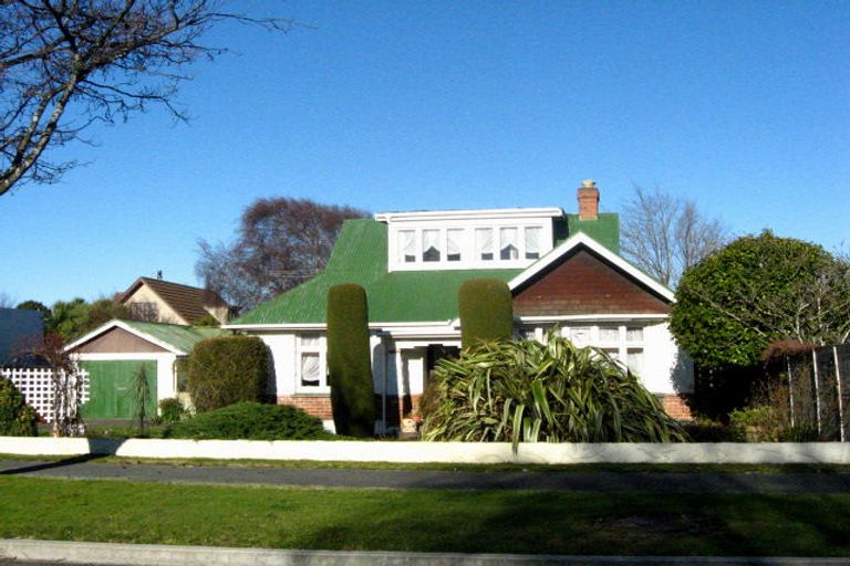 Photo of property in 27 Banks Street, Richmond, Invercargill, 9810