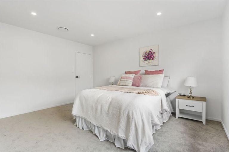 Photo of property in 48 Elevation Street, Flat Bush, Auckland, 2019