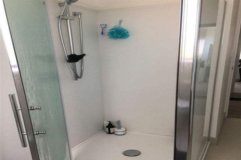 Photo of property in 66 Rangihina Road, Hobsonville, Auckland, 0616