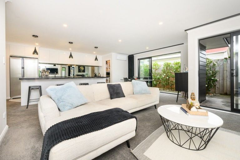 Photo of property in 6 Ngaio Street, West End, Palmerston North, 4412