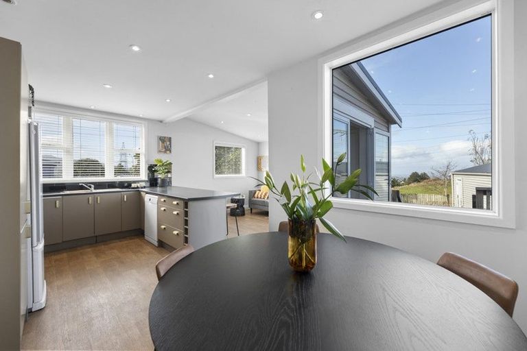 Photo of property in 58 Wakari Road, Halfway Bush, Dunedin, 9010