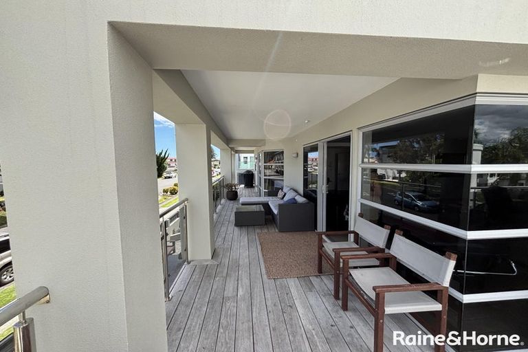Photo of property in 6 Grace Avenue, Mount Maunganui, 3116