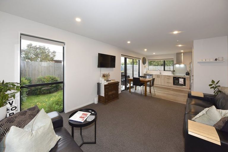Photo of property in 4/32 Heywood Terrace, Richmond, Christchurch, 8013