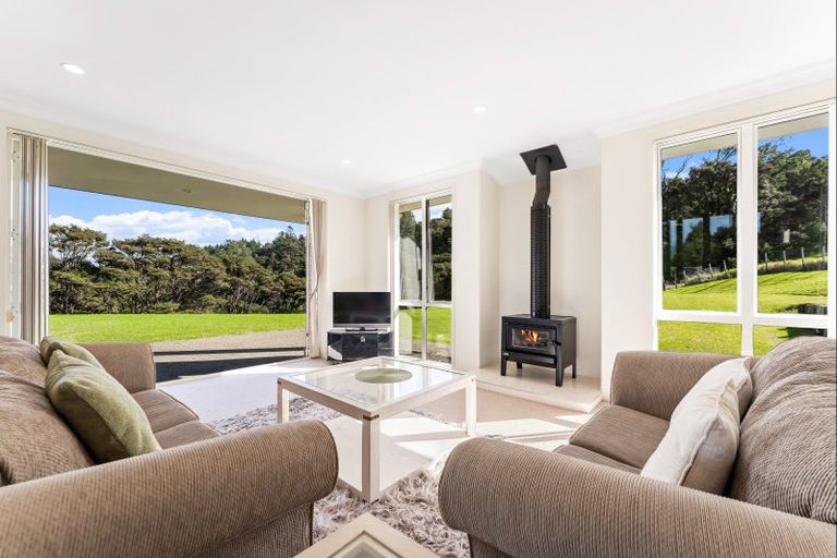 Photo of property in 395c Matakana Valley Road, Matakana, 0985