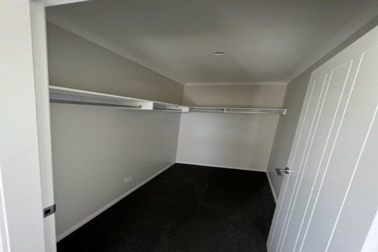 Photo of property in 8 Rayner Lane, Marton, 4710