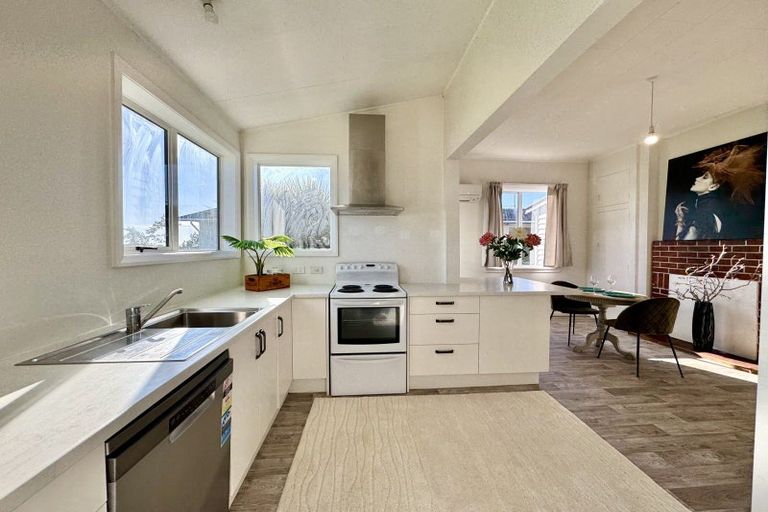 Photo of property in 142 Evans Street, Waimataitai, Timaru, 7910