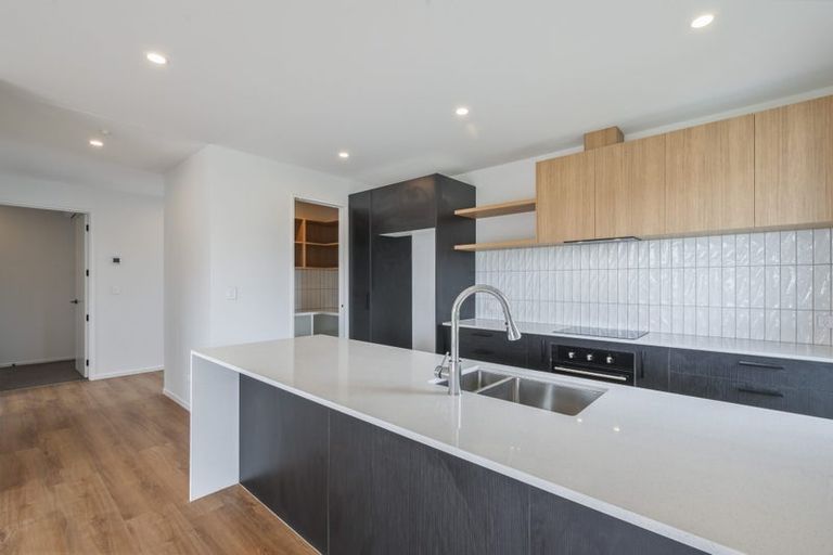 Photo of property in 16 Herridge Street, Woodend, 7691