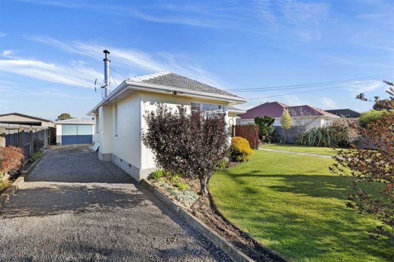 Photo of property in 15 Mavin Road, Hoon Hay, Christchurch, 8025