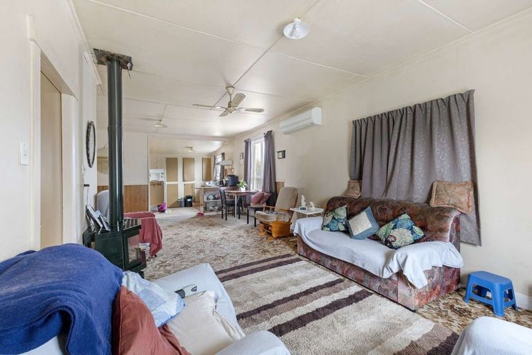 Photo of property in 17 Standish Street, Westown, New Plymouth, 4310