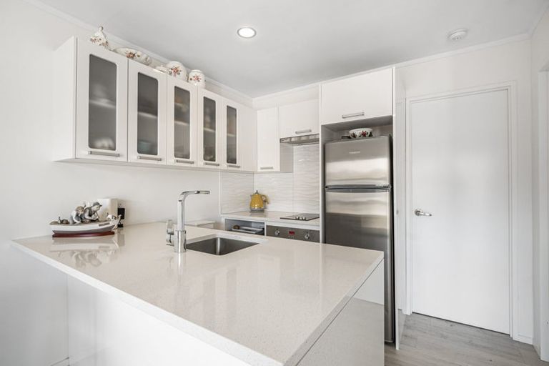 Photo of property in 7/420a Hibiscus Coast Highway, Orewa, 0931