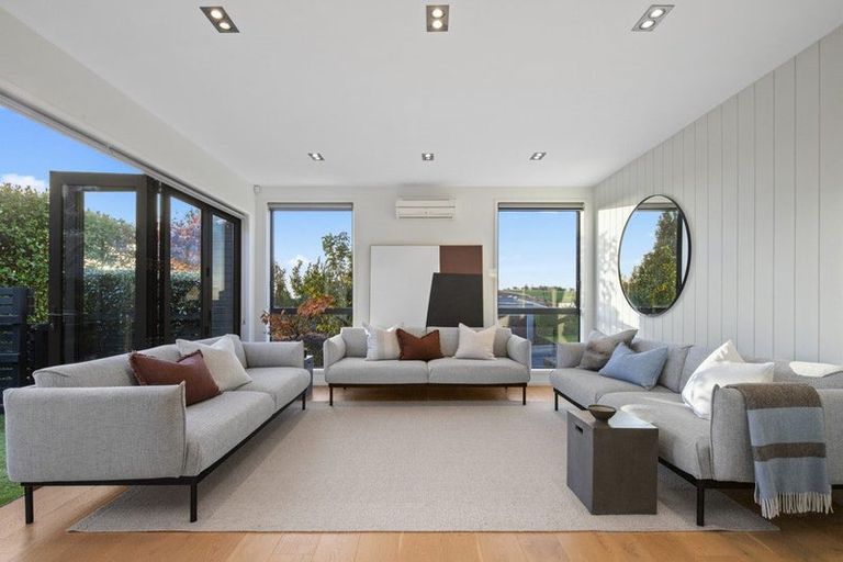 Photo of property in 5 Ridge View Crescent, Pukekohe, 2120