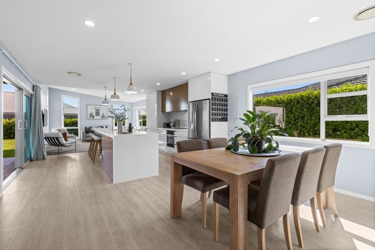 Photo of property in 41 Percy Berry Place, Havelock North, 4130