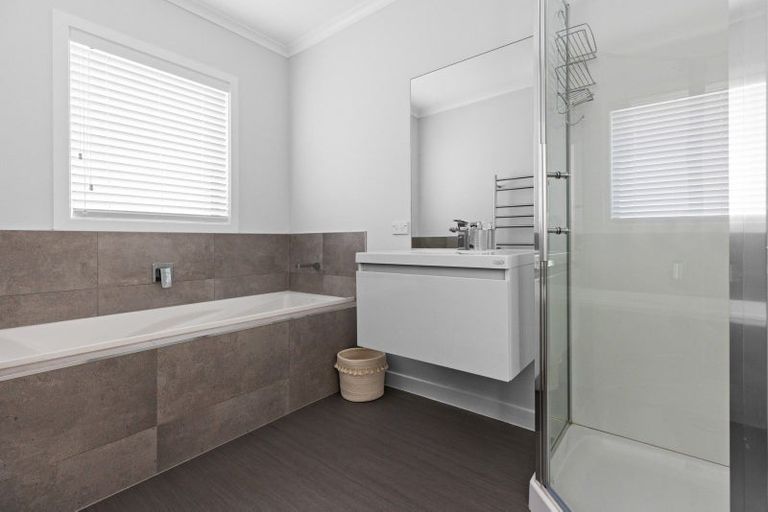 Photo of property in 162a Guppy Road, Taradale, Napier, 4112