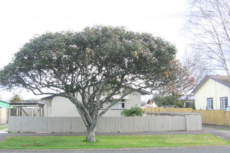 Photo of property in 15 Smith Street, Frankton, Hamilton, 3204