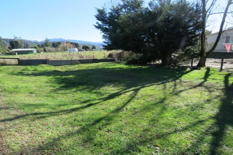 Photo of property in 5 Chattockville Road, Reefton, 7830