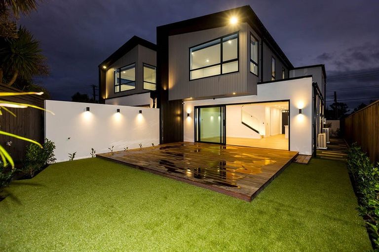 Photo of property in 2 Mudie Street, Alicetown, Lower Hutt, 5010
