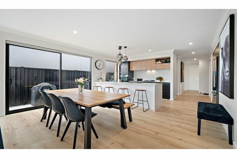 Photo of property in 13 Horoeka Street, Avonhead, Christchurch, 8042