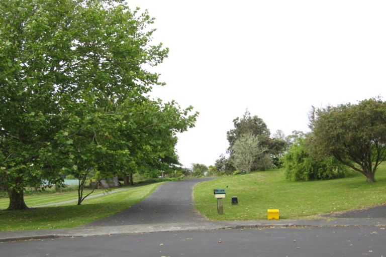 Photo of property in 23d Sarah Todd Lane, Waimauku, 0812