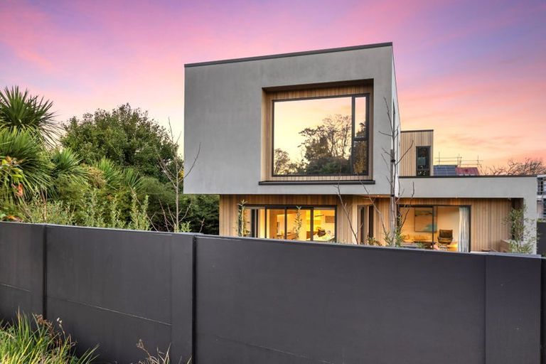 Photo of property in 67a Fendalton Road, Fendalton, Christchurch, 8014
