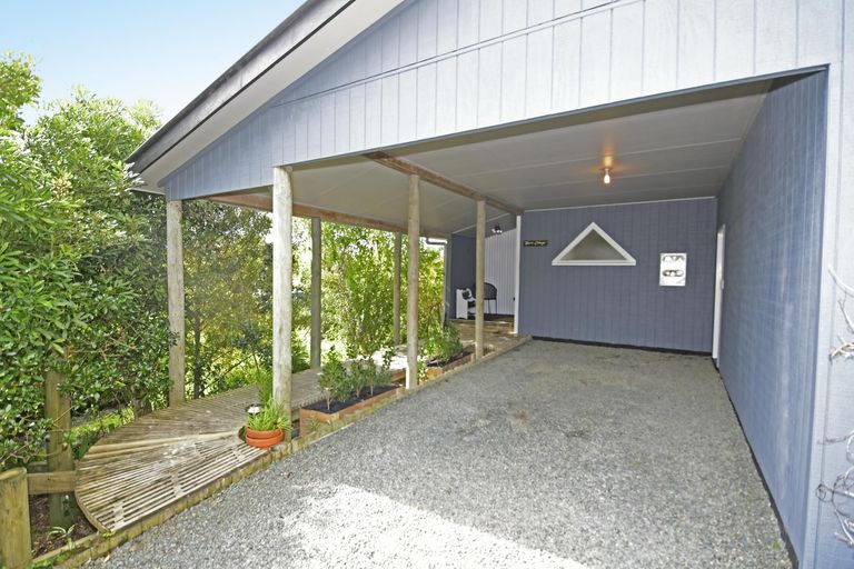 Photo of property in 2 Puawai Street, Kaiwaka, 0573