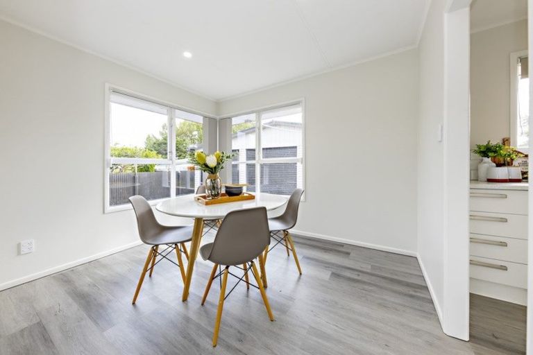 Photo of property in 14 Stainton Place, Otara, Auckland, 2023
